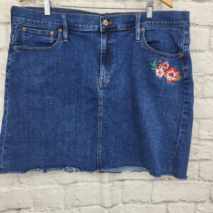 J. CREW MERCANTILE | Denim Embroidered Raw Hem Mini Skirt Sz 18